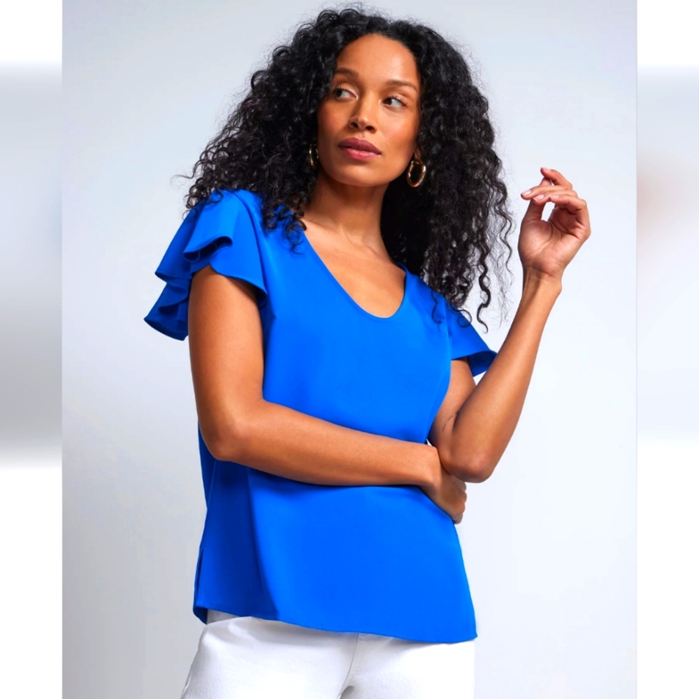 NEW YORK & COMPANY STRAPPY BACK FLUTTER SLEEVE TOP